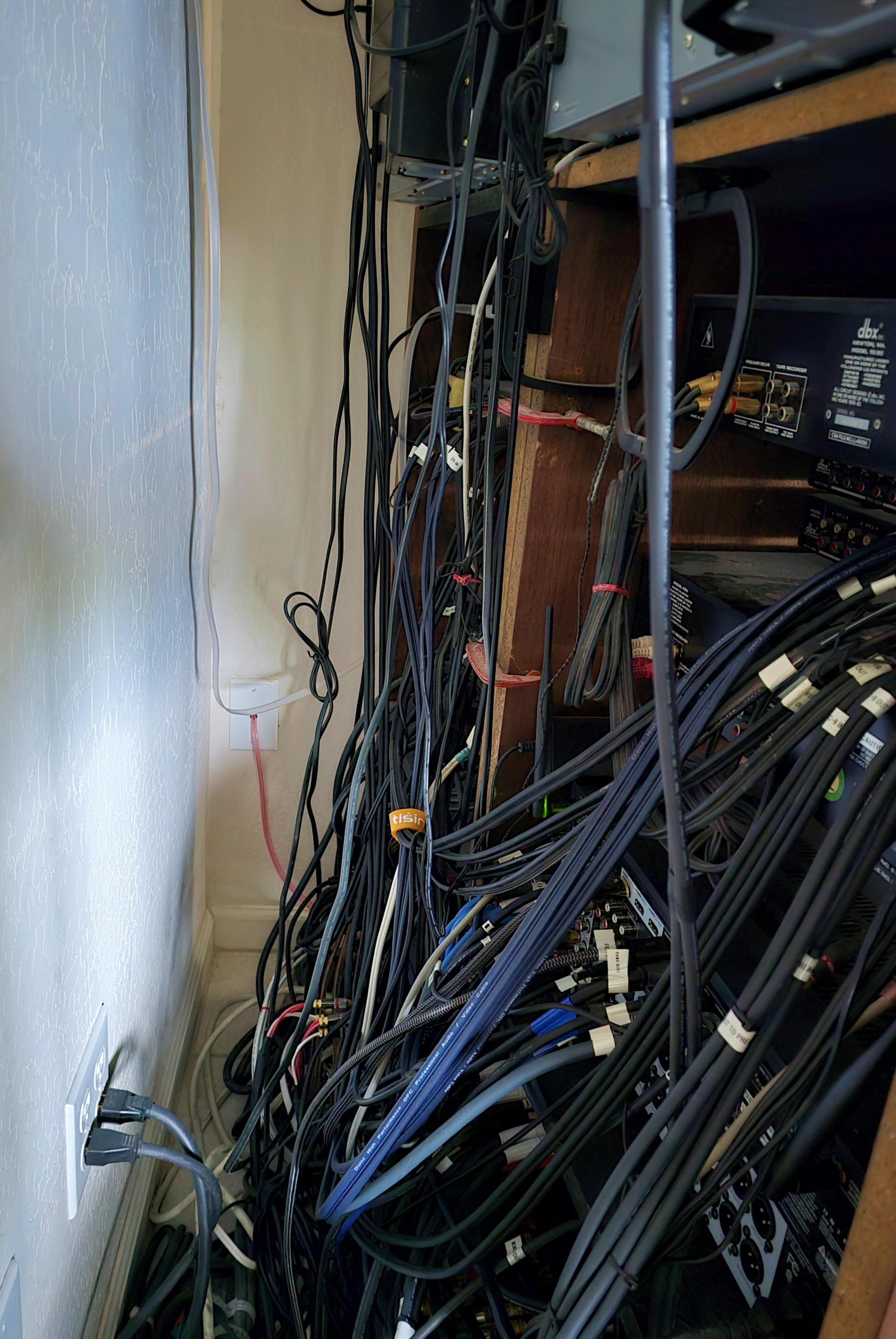 Rat%27s%20Nest%2024062403.jpg
